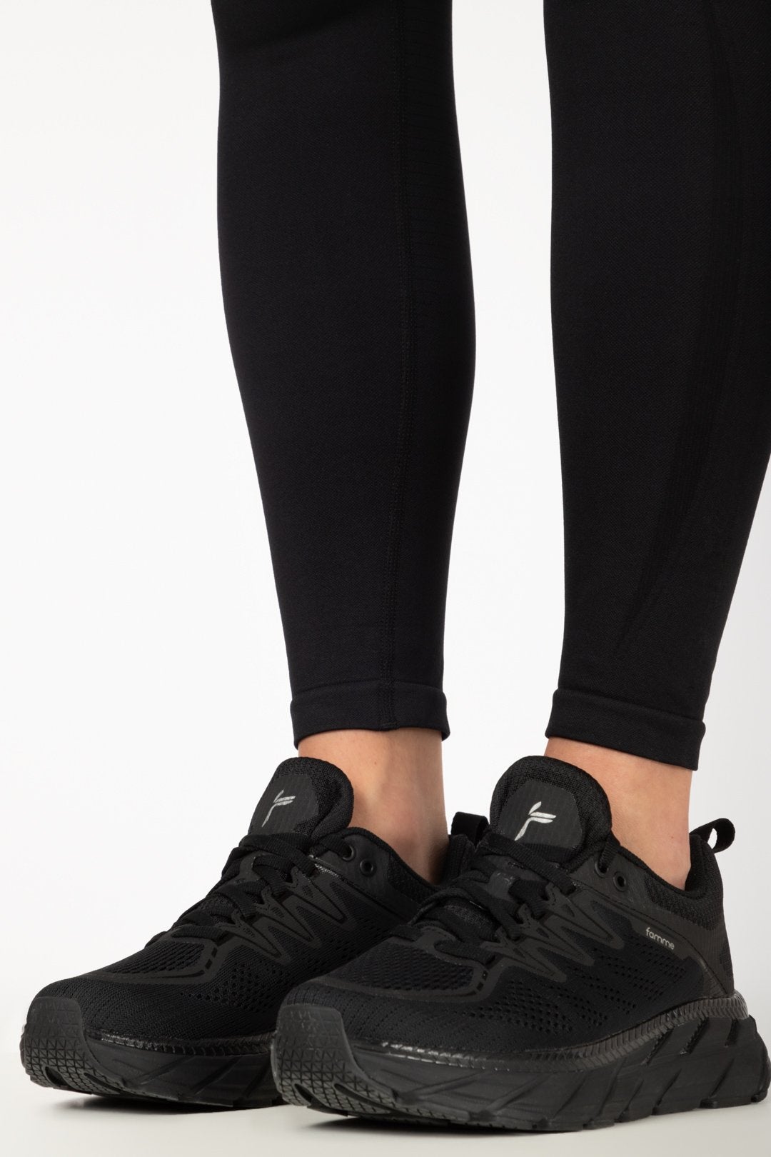 Endorphin RX1 Shoes - Joggesko - Sneakers for dame - Svart - Famme
